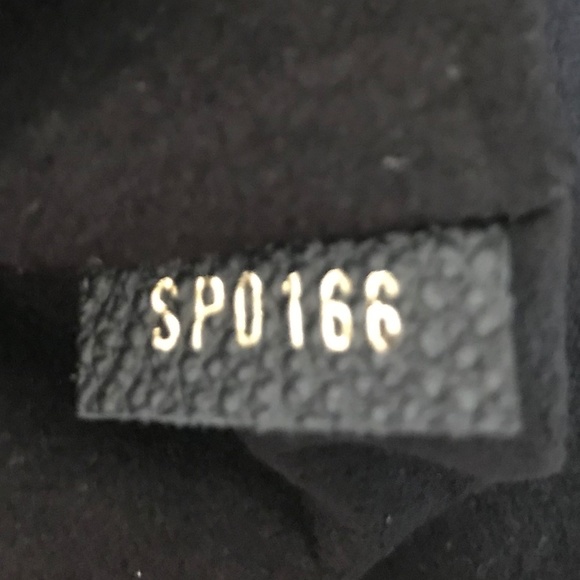 Louis Vuitton Pallas Shopper Chain Shoulder Bag - Picture 5 of 8